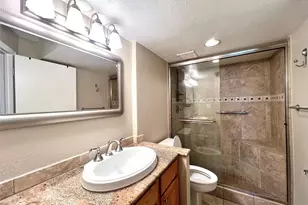 2 Adams St, Denver, CO 80206 - Photo 17