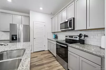 17957 E 103rd Avenue, Commerce City, CO 80022 - Photo 9