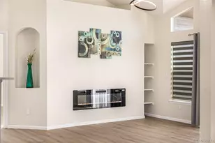 14211 E 1st Dr, Aurora, CO 80011 - Photo 13