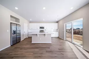 22382 E 38th Pl, Aurora, CO 80019 - Photo 9