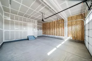 22382 E 38th Pl, Aurora, CO 80019 - Photo 47