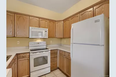 4045 S Crystal Circle #102, Aurora, CO 80014 - Photo 9