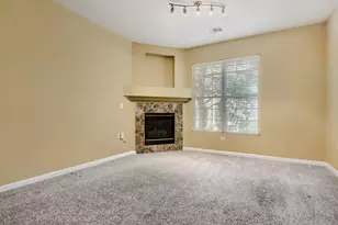 4045 S Crystal Cir, Aurora, CO 80014 - Photo 3