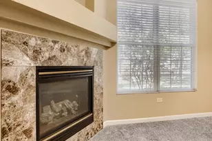 4045 S Crystal Cir, Aurora, CO 80014 - Photo 5