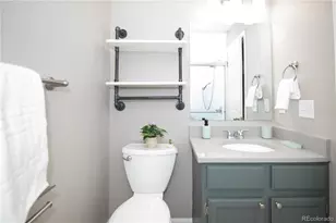 18131 E Arizona Ave, Aurora, CO 80017 - Photo 15