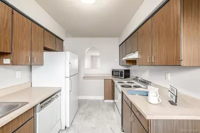 406 Valley Hi Circle #B, Colorado Springs, CO 80910 - Photo 17