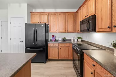 8470 Canyon Rim Trail #1, Englewood, CO 80112 - Photo 9