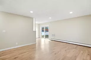 16492 E 13th Pl, Aurora, CO 80011 - Photo 9