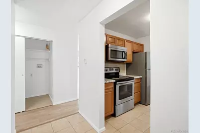 16492 E 13th Place, Aurora, CO 80011 - Photo 27
