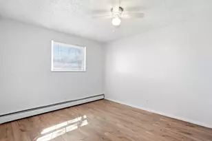 16492 E 13th Pl, Aurora, CO 80011 - Photo 39