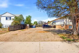 16492 E 13th Pl, Aurora, CO 80011 - Photo 43