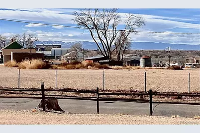 1002 Frontier, Pueblo, CO 81006 - Photo 25