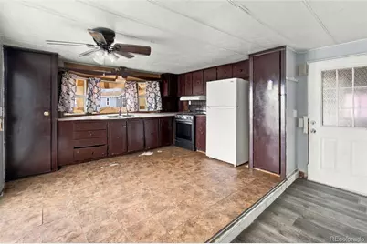 10910 Turner Boulevard, Longmont, CO 80504 - Photo 5