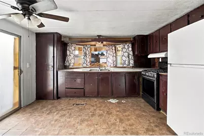 10910 Turner Boulevard, Longmont, CO 80504 - Photo 7