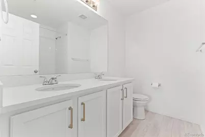 24281 E 40th Avenue, Aurora, CO 80019 - Photo 17