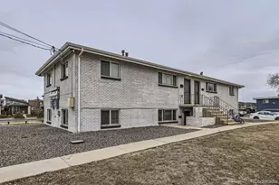 2545 Kenton St, Aurora, CO 80010 - Photo 1