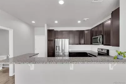 1756 S Buchanan Circle, Aurora, CO 80018 - Photo 5