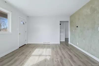 1170 Elmira Street, Aurora, CO 80010 - Photo 5