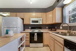 1638 S Deframe St, Lakewood, CO 80228 - Photo 13
