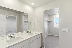 740 N Rome St, Aurora, CO 80018 - Photo 17