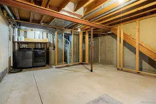 581 Longfellow Ln, Highlands Ranch, CO 80126 - Photo 29