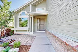 7636 Dusk St, Littleton, CO 80125 - Photo 3