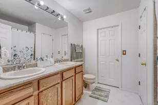 588 S Mobile Pl, Aurora, CO 80017 - Photo 9