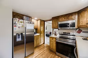 1435 S Macon St, Aurora, CO 80012 - Photo 11