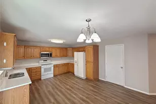 8905 S Brentwood St, Littleton, CO 80128 - Photo 29