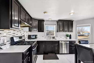 689 Willow Drive, Brighton, CO 80603 - Photo 3