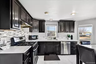 689 Willow Dr, Brighton, CO 80603 - Photo 3