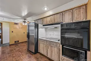 1890 Balsam St, Lakewood, CO 80214 - Photo 15