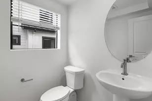 2060 S Holly St, Denver, CO 80222 - Photo 25