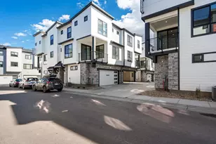 2060 S Holly St, Denver, CO 80222 - Photo 29