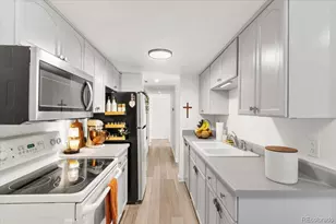 6480 S Dayton St, Englewood, CO 80111 - Photo 3