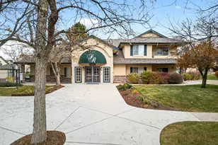 8737 E Dry Creek Rd, Englewood, CO 80112 - Photo 31