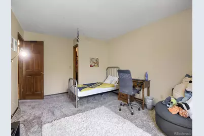 127 S Eagle Circle, Aurora, CO 80012 - Photo 19