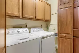 127 S Eagle Cir, Aurora, CO 80012 - Photo 13