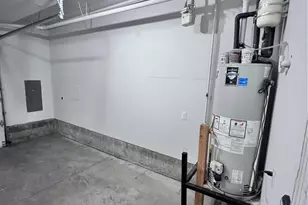 931 33rd St, Denver, CO 80205 - Photo 7