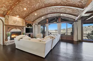 7188 Raphael Ln, Littleton, CO 80125 - Photo 5