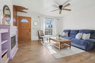 1632 S Rifle St, Aurora, CO 80017 - Photo 5