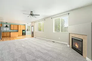 10684 Lewiston St, Commerce City, CO 80022 - Photo 7