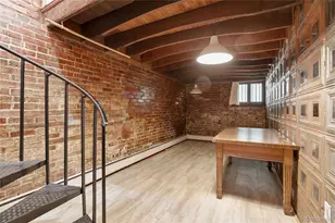 685 N Emerson St, Denver, CO 80218 - Photo 47