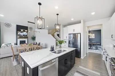 1834 S De Gaulle Court, Aurora, CO 80018 - Photo 11