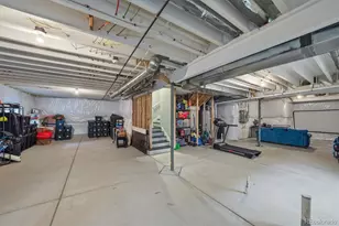 1834 S De Gaulle Ct, Aurora, CO 80018 - Photo 39