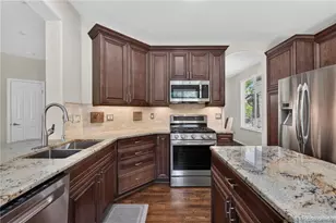 10802 Cedar Brook St, Littleton, CO 80126 - Photo 9