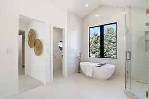 36 Glenmoor Dr, Englewood, CO 80113 - Photo 31