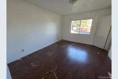 1027 Troy Street, Aurora, CO 80011 - Photo 9