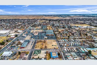 6302 Ivanhoe Street, Commerce City, CO 80022 - Photo 7
