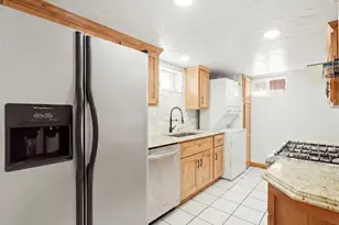 883 S Quieto Way, Denver, CO 80223 - Photo 25